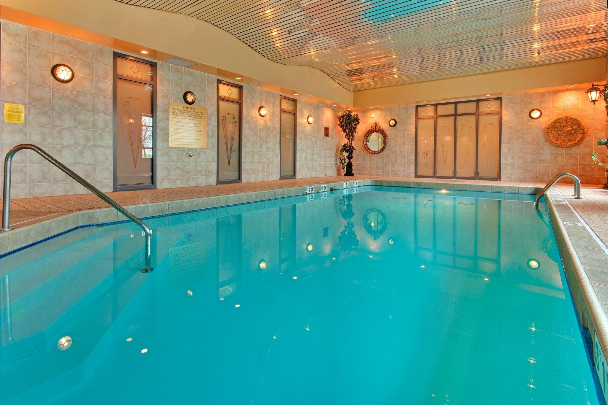 Holiday Inn & Suites Oakville At Bronte By Ihg Екстер'єр фото