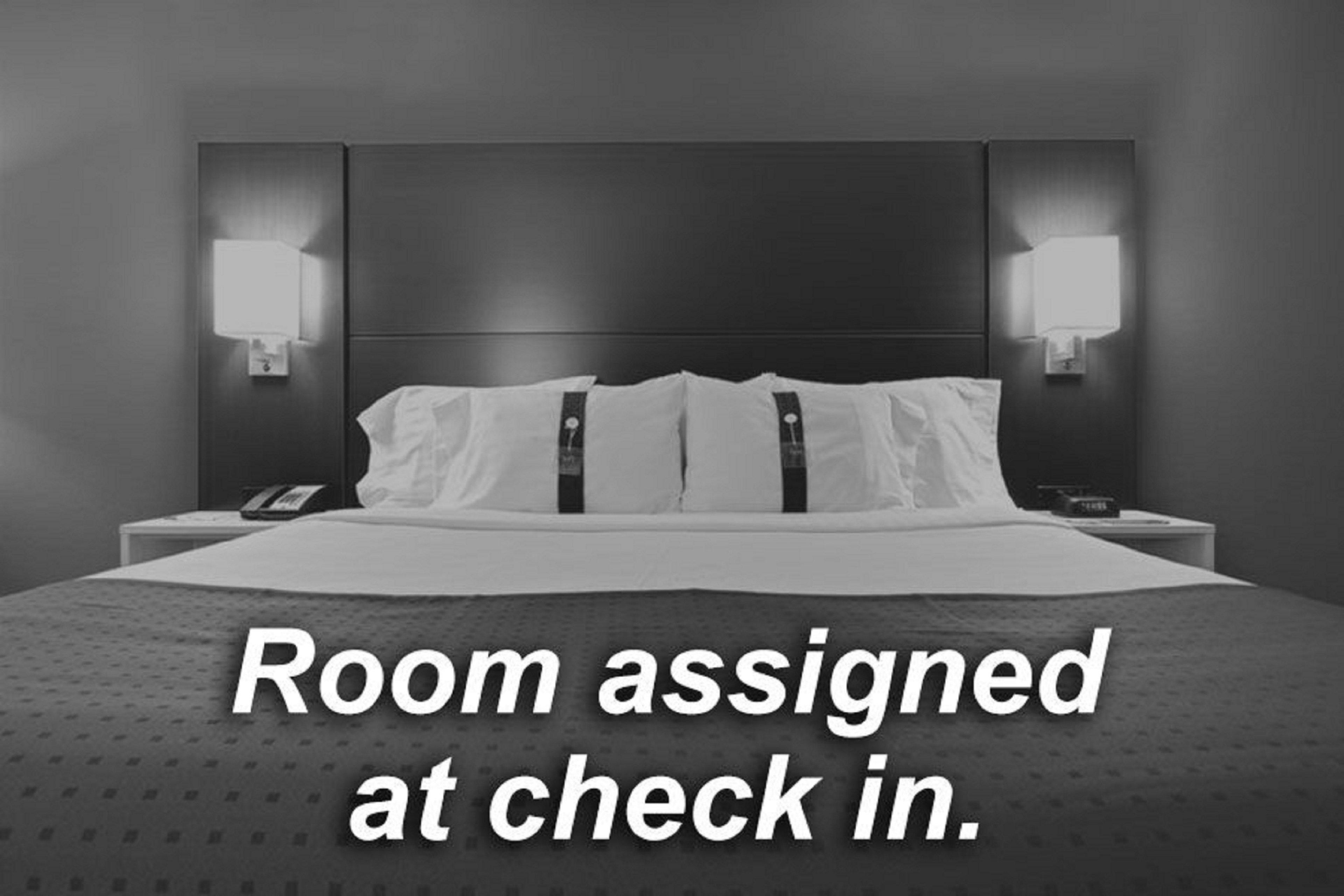 Holiday Inn & Suites Oakville At Bronte By Ihg Екстер'єр фото