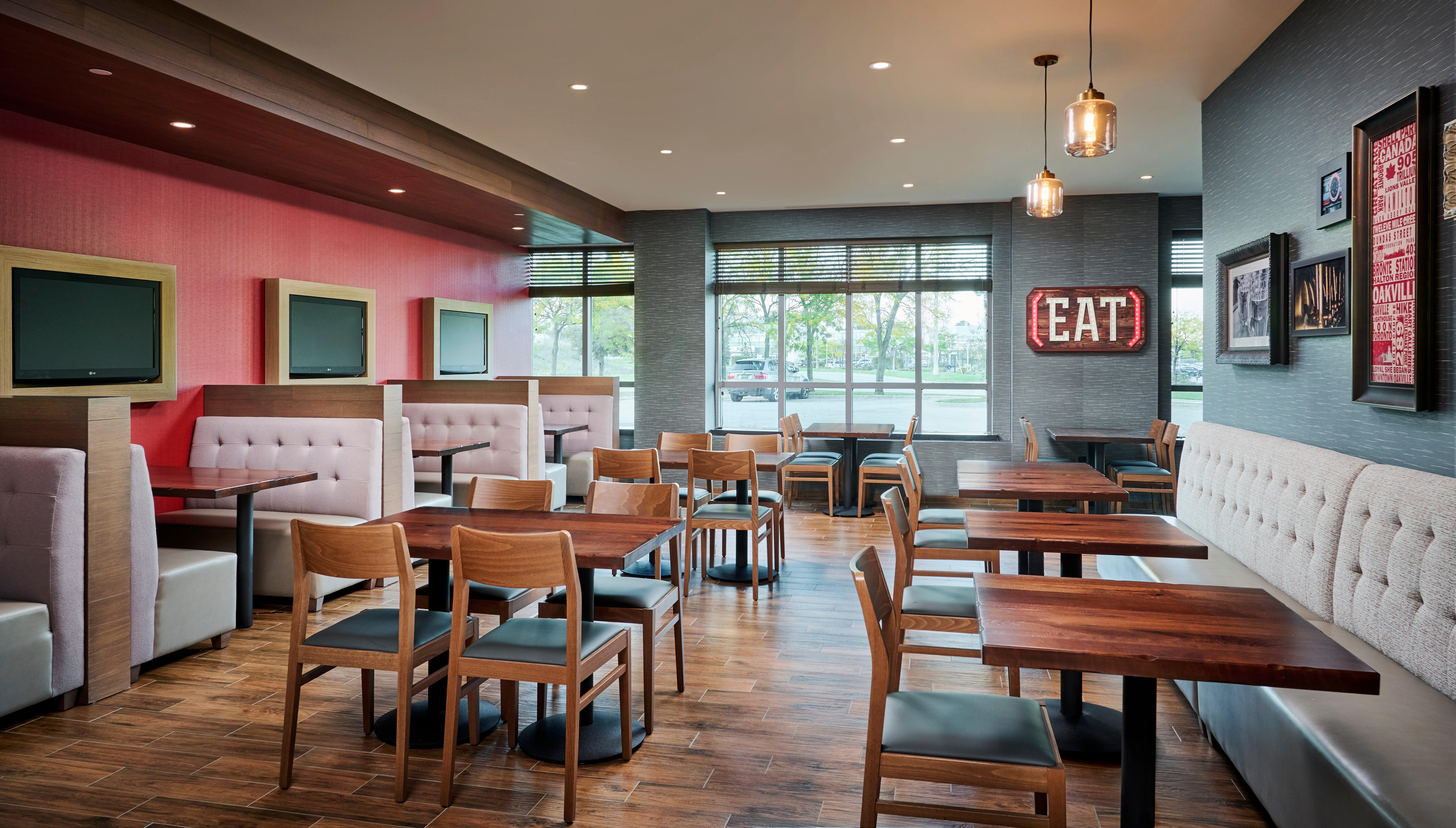 Holiday Inn & Suites Oakville At Bronte By Ihg Екстер'єр фото