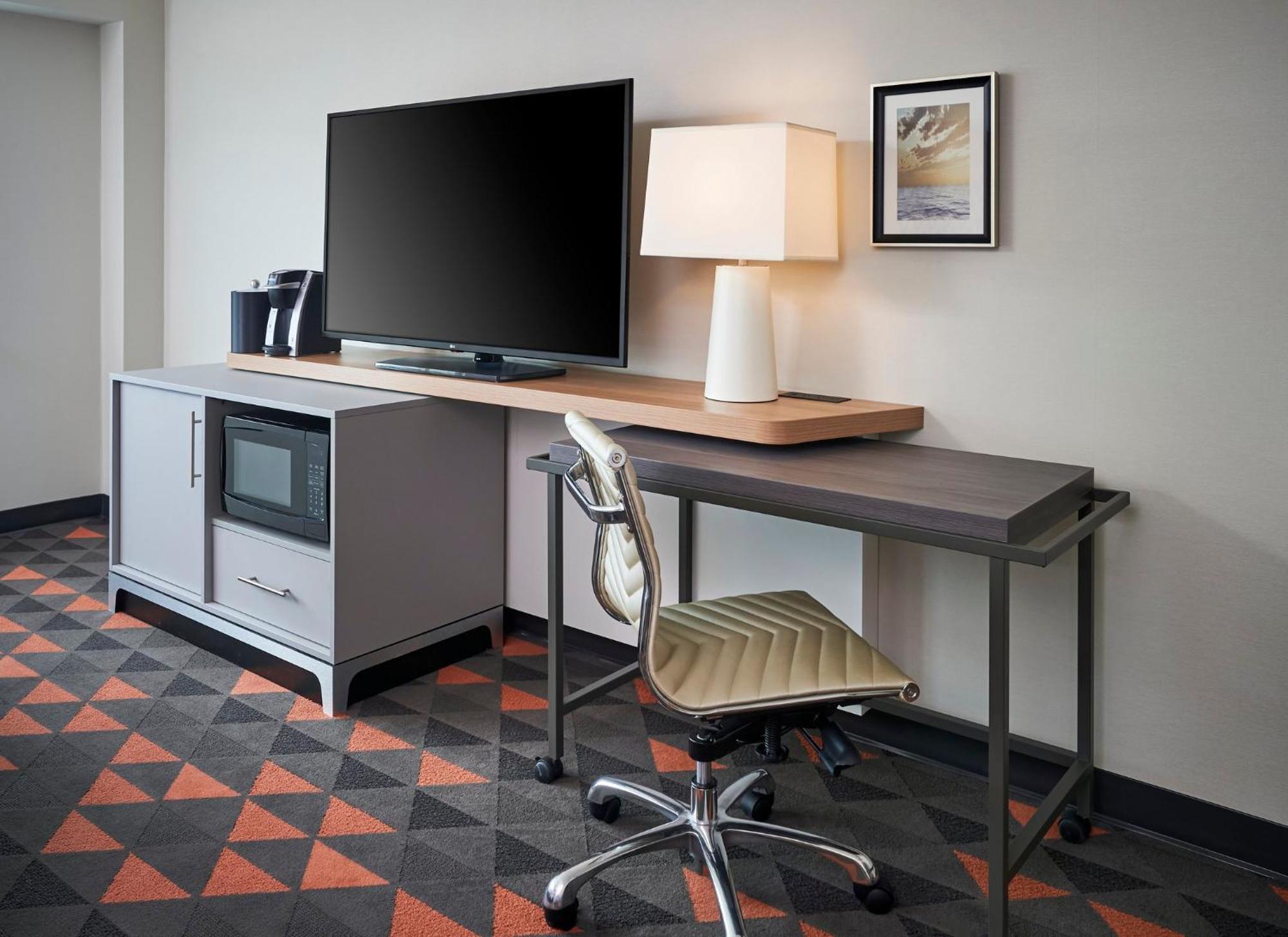 Holiday Inn & Suites Oakville At Bronte By Ihg Екстер'єр фото