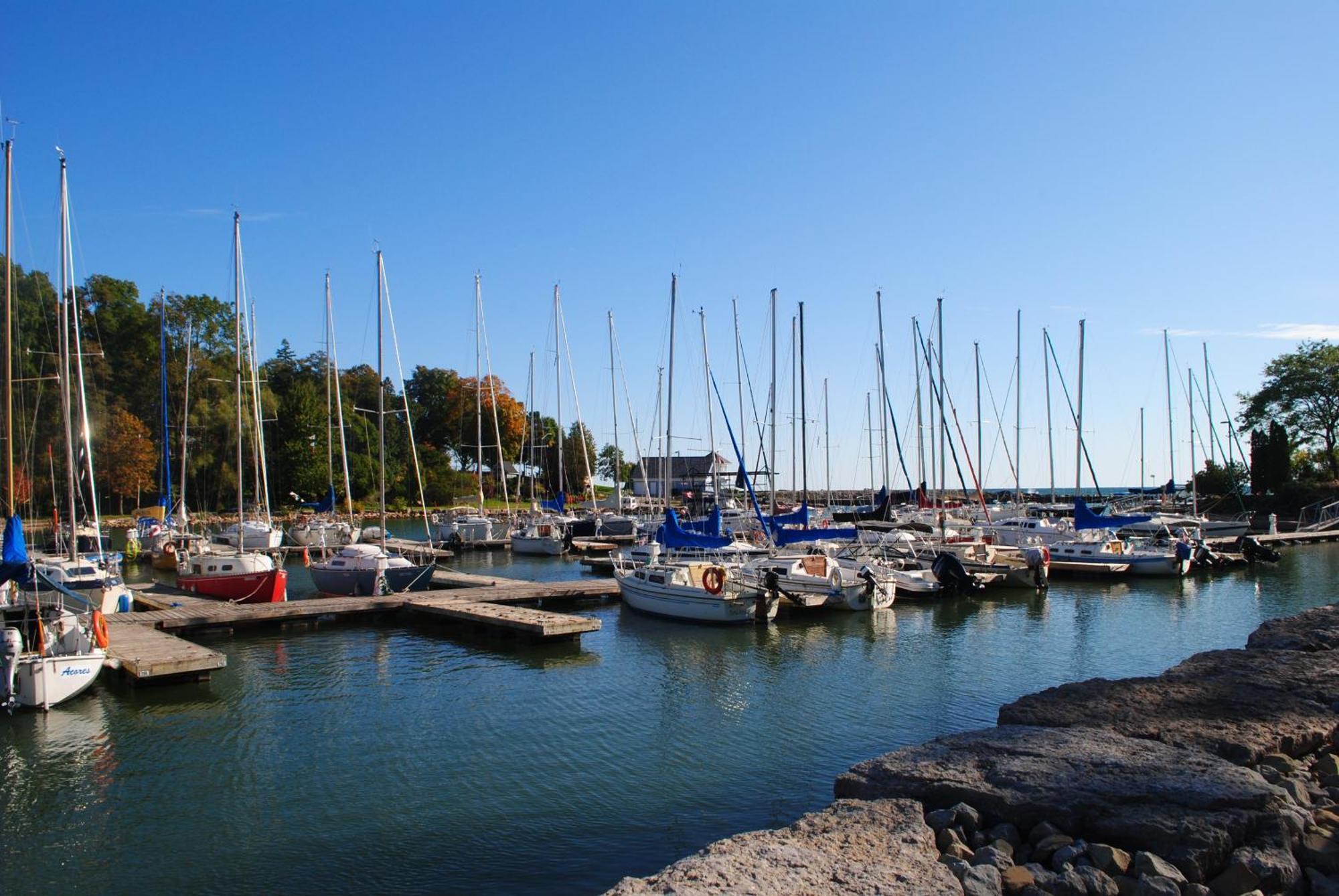 Holiday Inn & Suites Oakville At Bronte By Ihg Екстер'єр фото